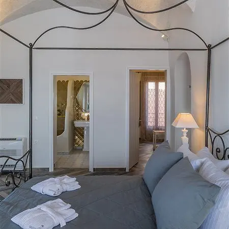 Tramonto Secret Hotel Oia